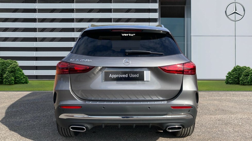 Mercedes-Benz GLA Class Amg Line Grey #6