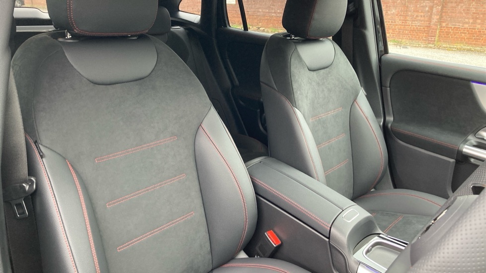 Mercedes-Benz GLA Class Gla 200 Amg Line Executive CV26KXN  #30