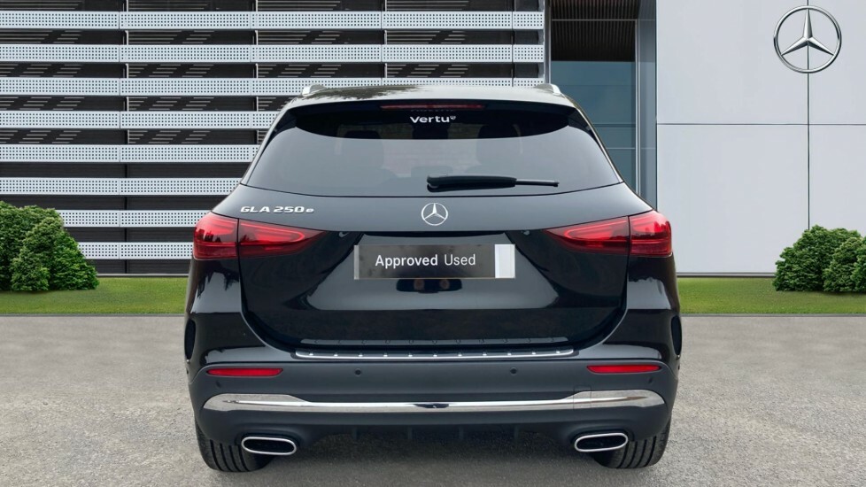 Mercedes-Benz GLA Class Amg Line Black #6