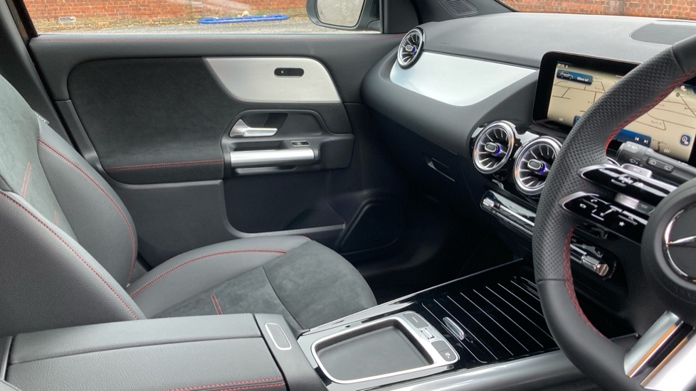 Mercedes-Benz GLA Class Gla 200 Amg Line Executive CV26KXN  #14