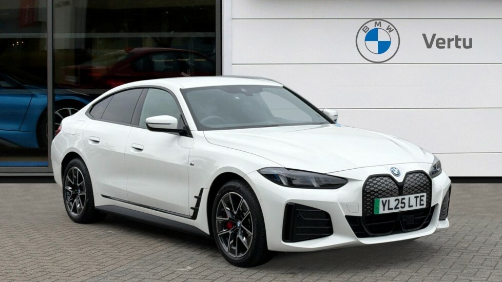 BMW i4 M Sport White