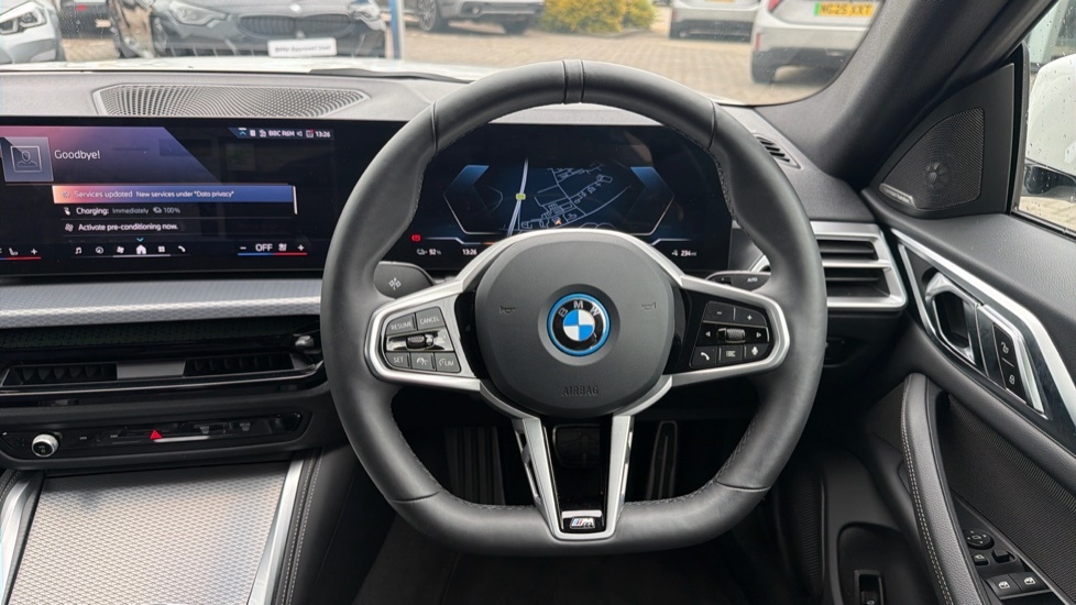 BMW i4 M Sport White #5