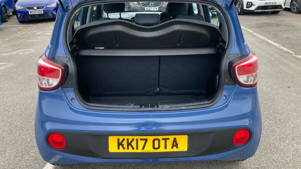 Hyundai I10 Se Blue #4
