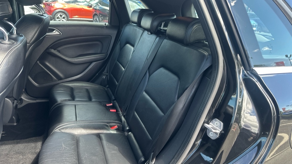 Mercedes-Benz B Class B180 Exclusive Edition - Mpv 5 Seats Grey #15