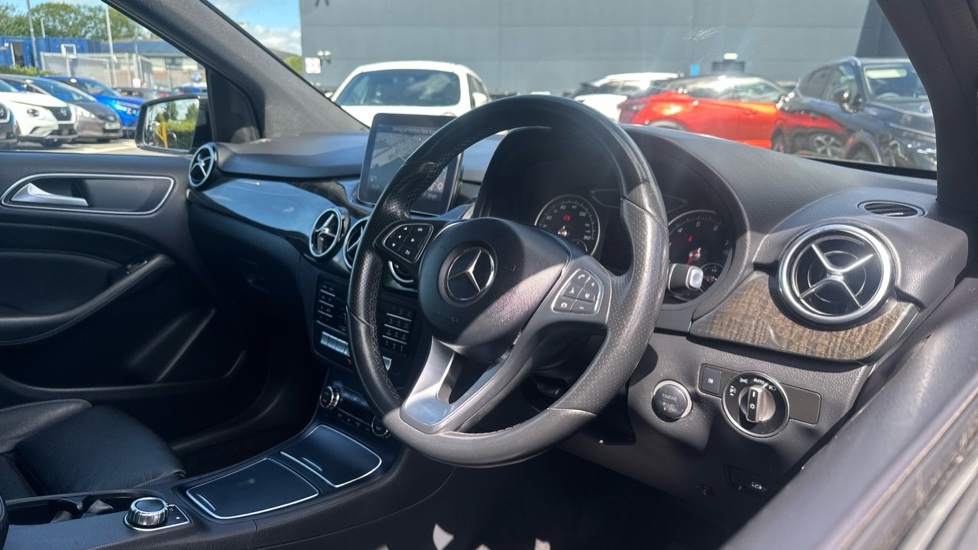 Mercedes-Benz B Class B180 Exclusive Edition - Mpv 5 Seats Grey #11