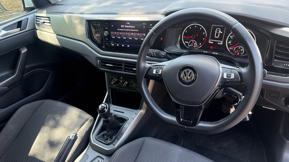 Volkswagen Polo Se White #6