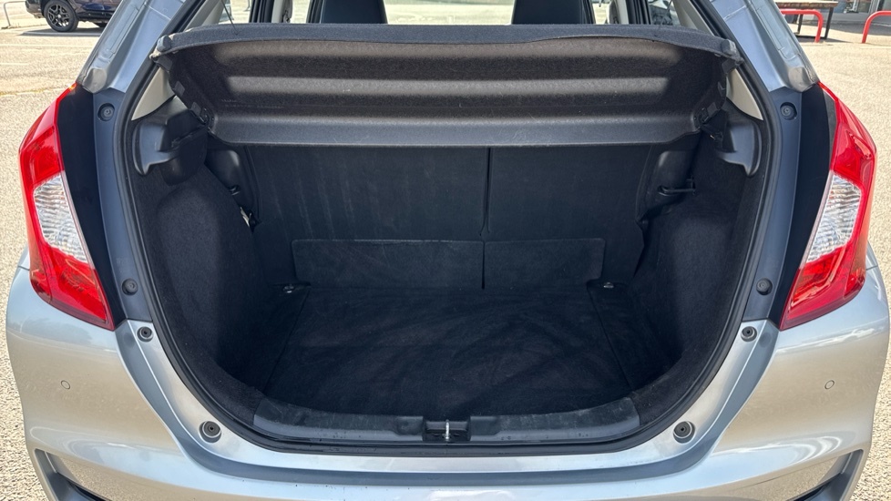 Honda Jazz Se PN19DTX Silver #4