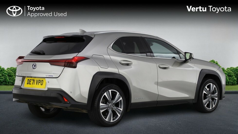Lexus UX 250H 2.0 Cvt Premium Sport Edition White #26