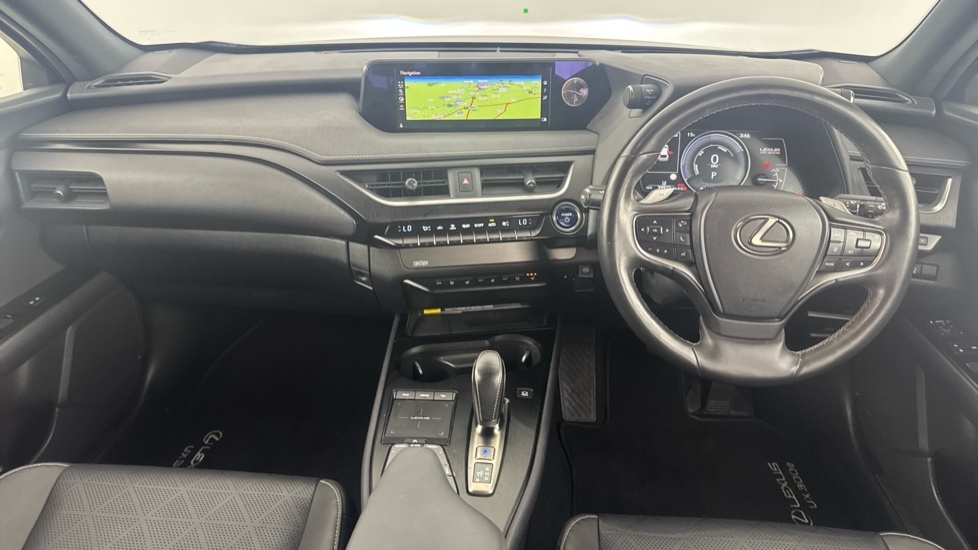 Lexus UX 250H 2.0 Cvt Premium Sport Edition White #7