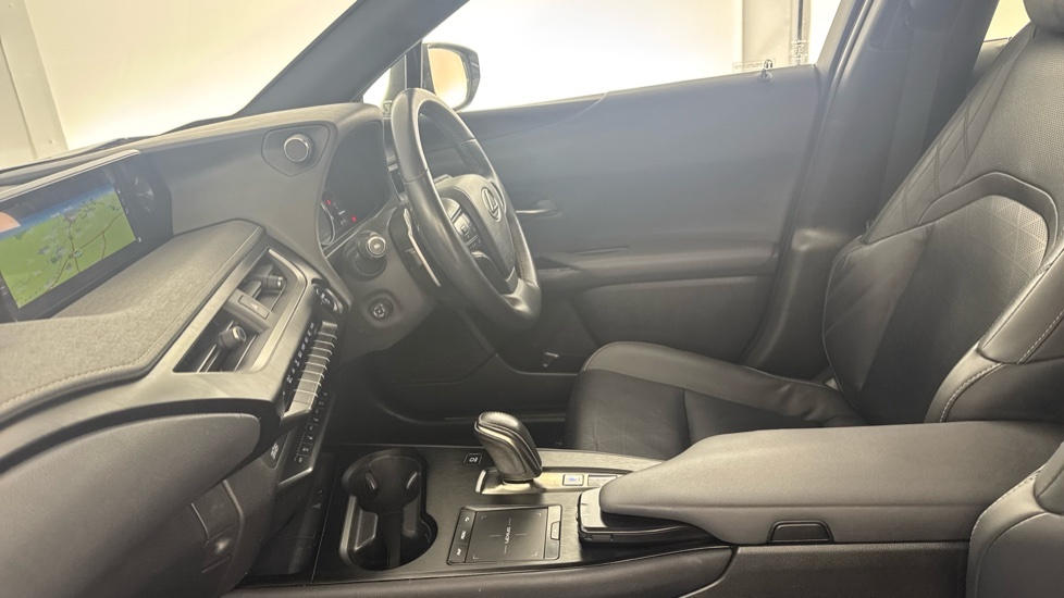 Lexus UX Hatchback Silver #6