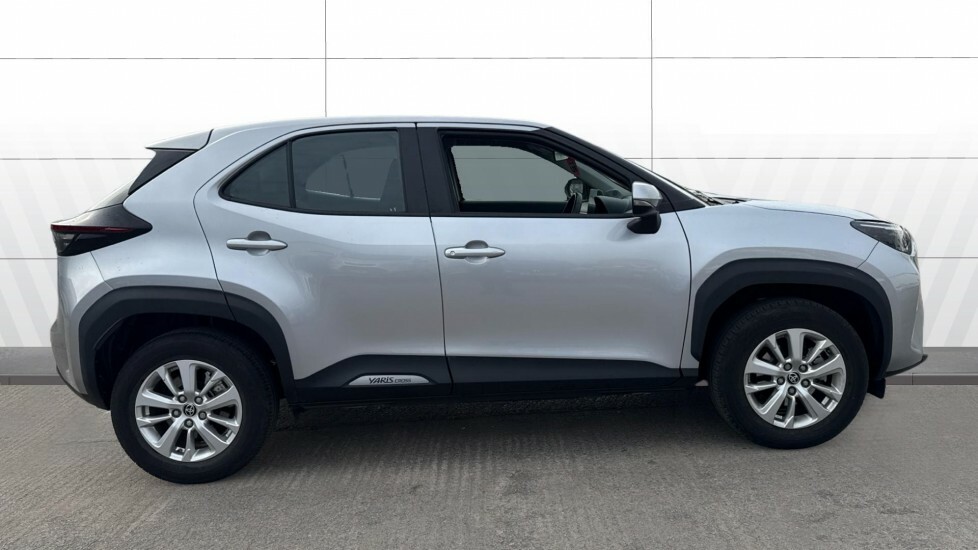 Toyota Yaris Cross Icon Silver #5