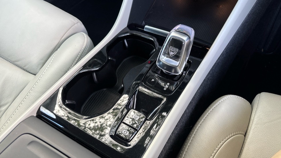 Volvo XC40 Inscription, T3 Blue #25