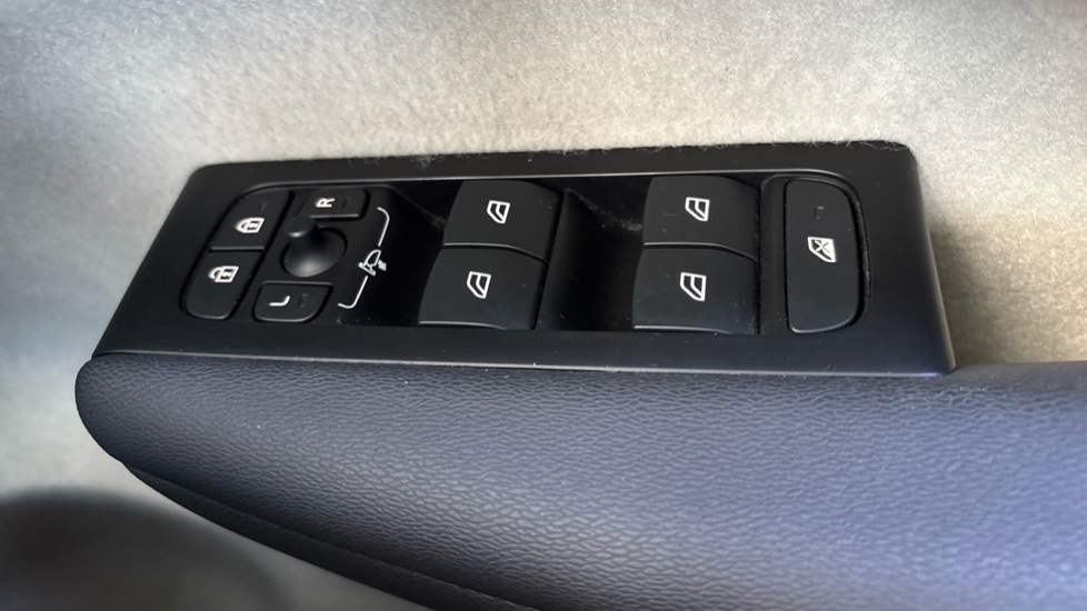 Volvo XC40 Inscription, T3 Blue #23