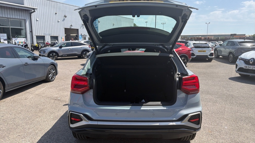 Audi Q2 S Line BL23RFZ Grey #4