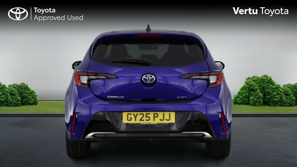 Toyota Corolla 1.8 Hybrid Design Cvt Silver #26