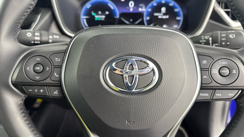 Toyota Corolla 1.8 Hybrid Design Cvt Silver #10