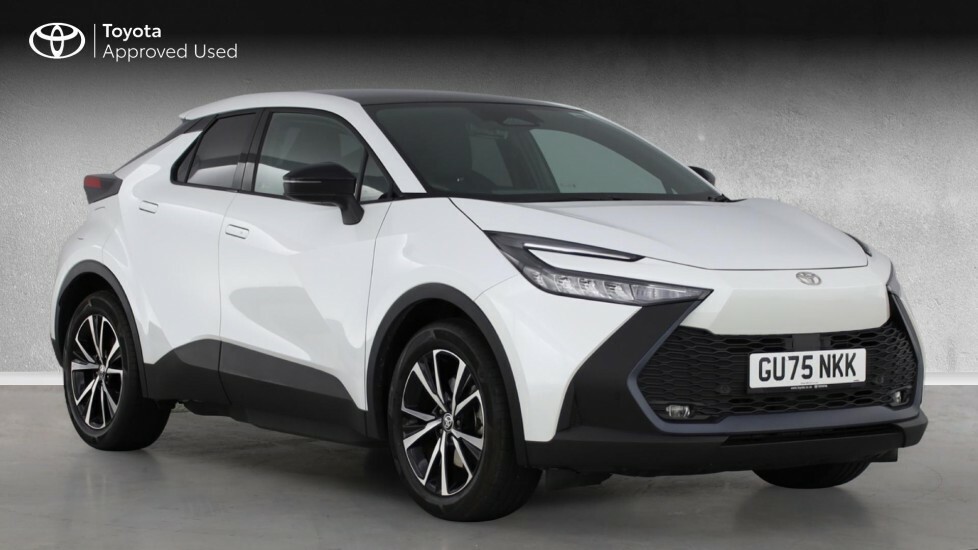 Toyota C-Hr Design White