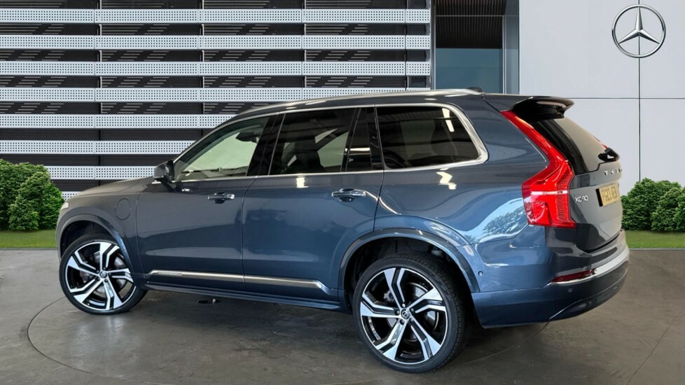 Volvo XC90 Ultimate Blue #2