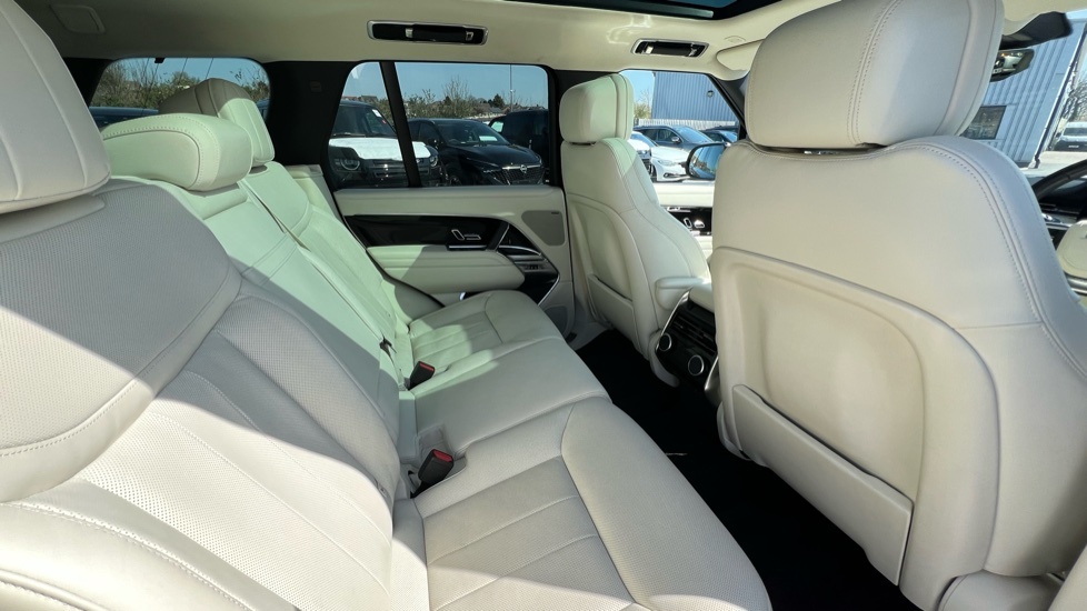 Land Rover Range Rover 2.0 D200 Mhev R-dynamic Se Suv 4Wd Blue #30