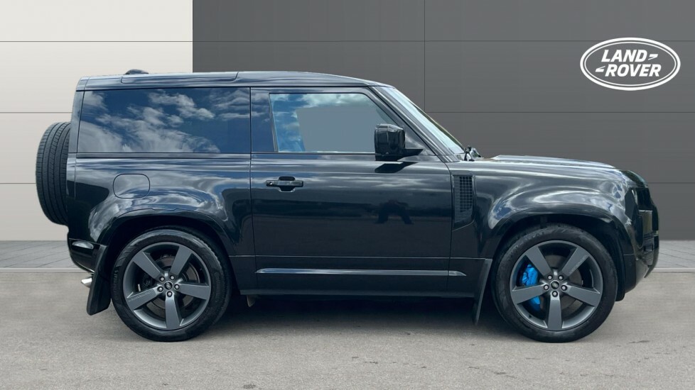 Land Rover Defender Estate Black #5