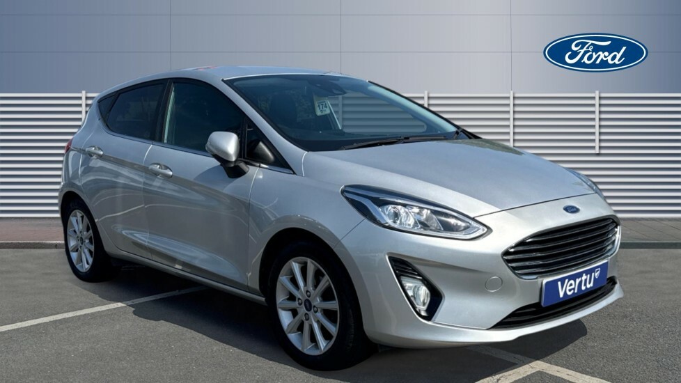 Ford Fiesta Hatchback White #1