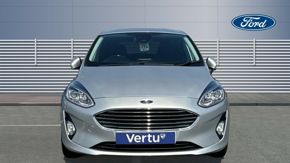 Ford Fiesta Hatchback White #3