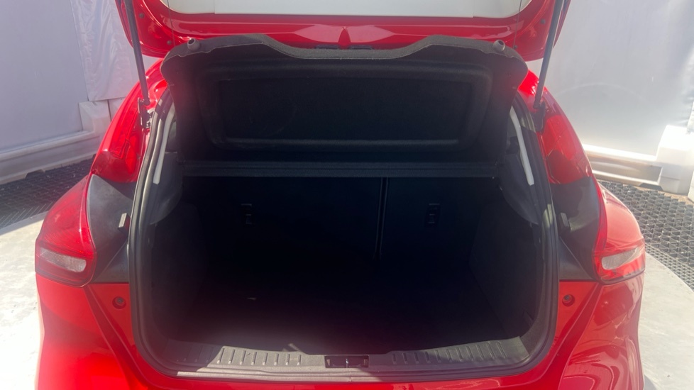 Ford Focus  Black #4