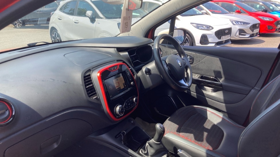 Renault Captur 0.9 Dynamique S Nav Black #9