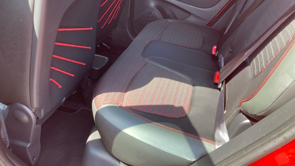 Renault Captur 0.9 Dynamique S Nav Black #16