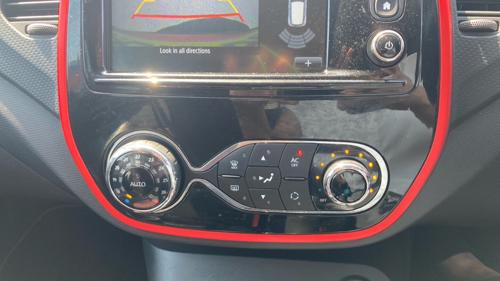 Renault Captur 0.9 Dynamique S Nav Black #21