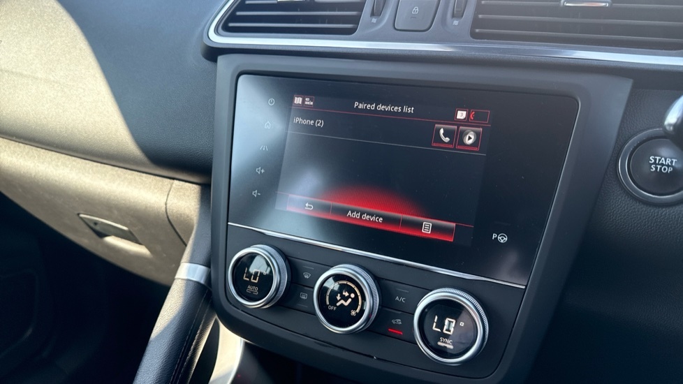 Renault Kadjar Play White #35