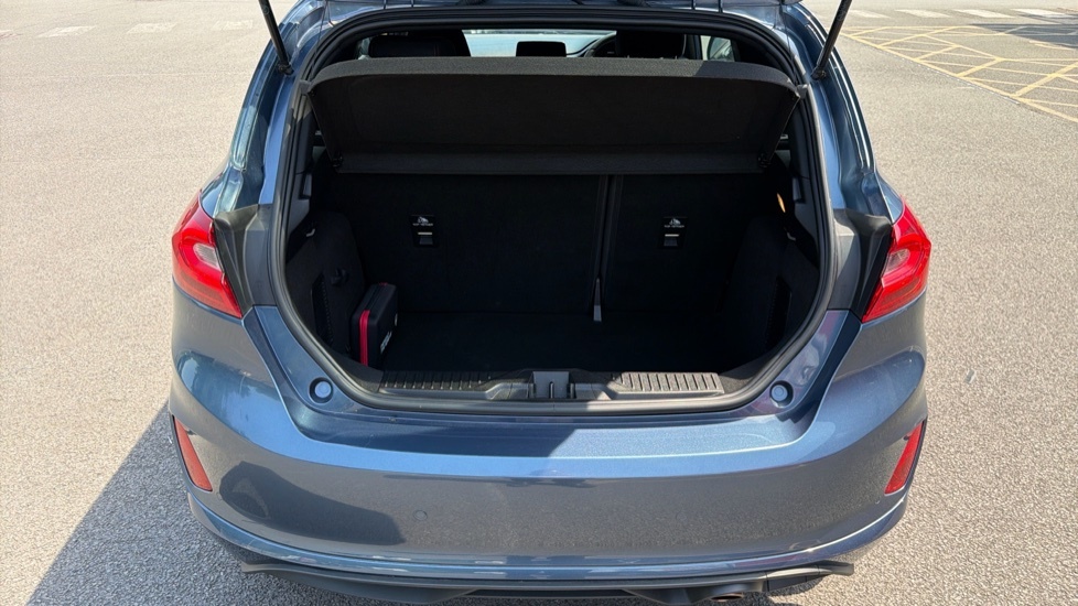 Ford Fiesta Hatchback Grey #4