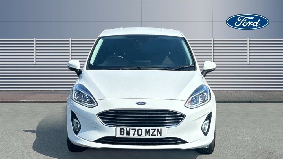 Ford Fiesta Titanium White #3