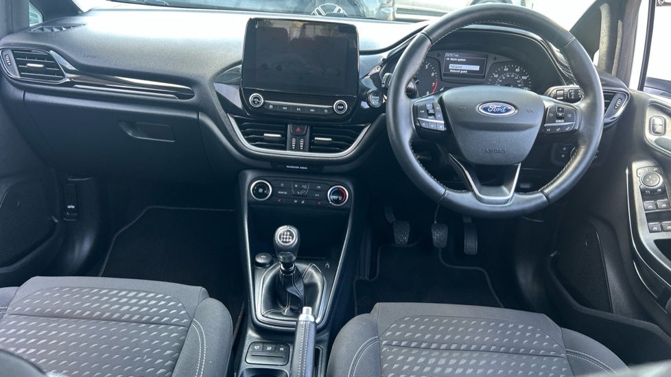 Ford Fiesta Active Edition White #13