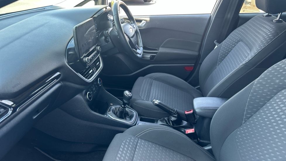 Ford Fiesta Active Edition White #12