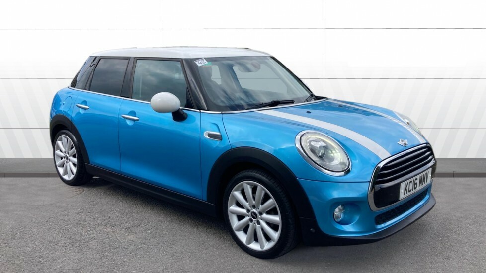 Mini Hatch Cooper Blue