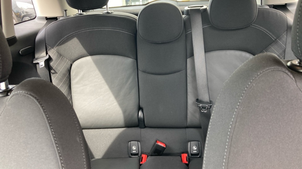 Mini Hatch 1.5 One D Euro 6 Ss White #15