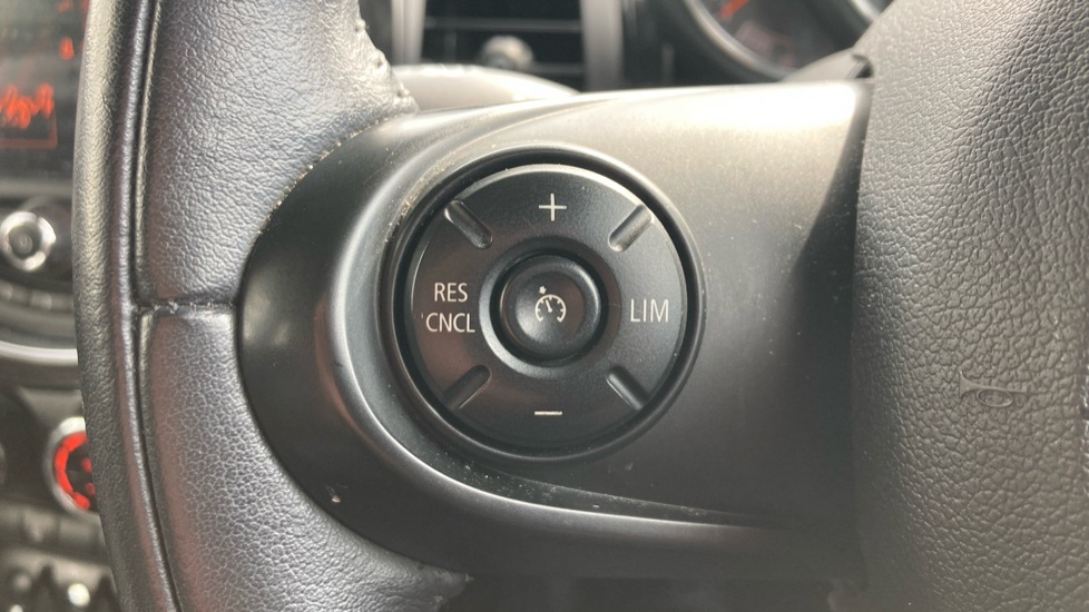 Mini Hatch 1.5 One D Euro 6 Ss White #23