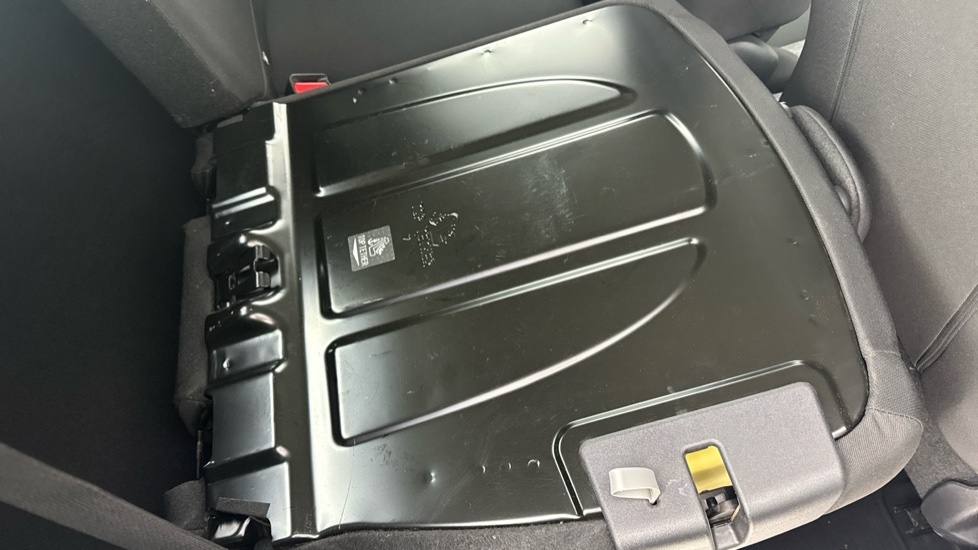 Toyota Aygo X Pure Black #18