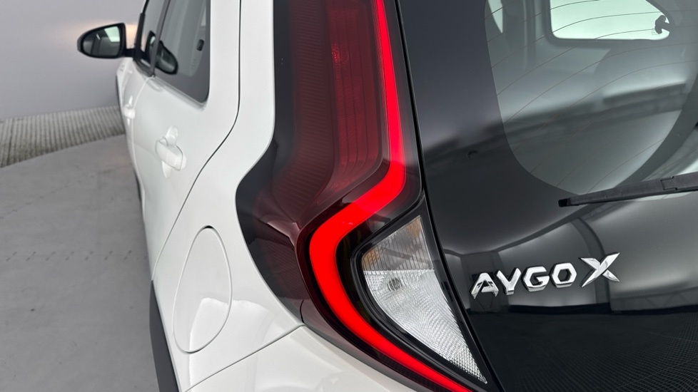 Toyota Aygo X Pure Black #21