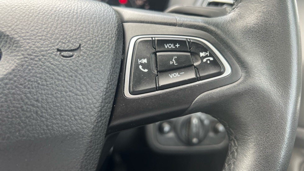 Ford Kuga Kuga St-line Silver #24