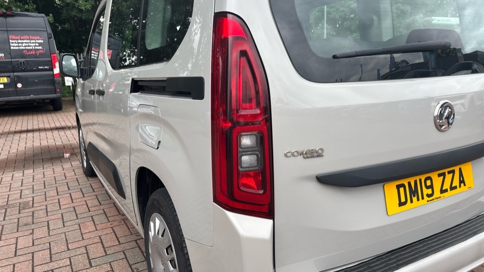 Vauxhall Combo Life Design Grey #32