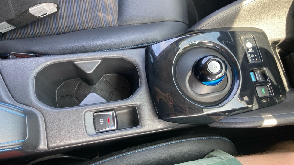 Nissan Leaf Leaf N-connecta Blue #23
