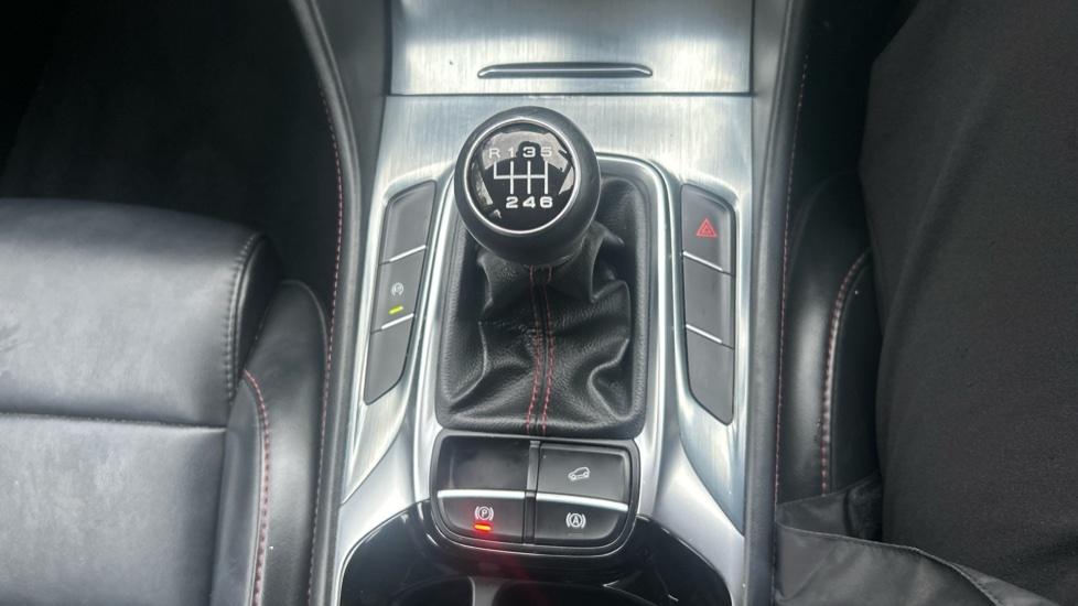 MG HS 1.5 Excite Dct 160 Bhp Black #12