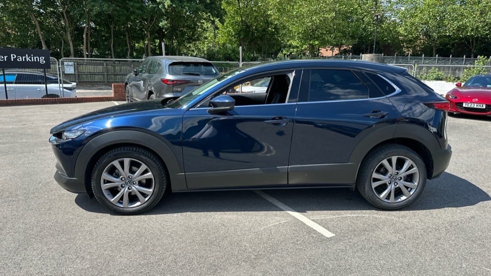 Mazda CX-30 Se-l White #42