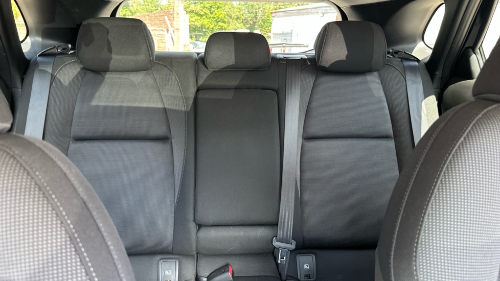 Mazda CX-30 Se-l White #15