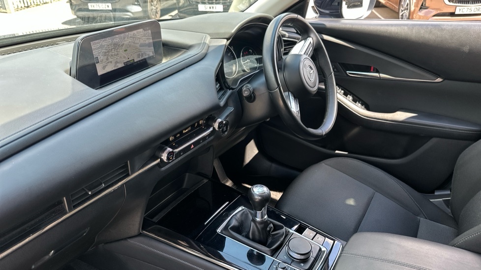 Mazda CX-30 Se-l White #9
