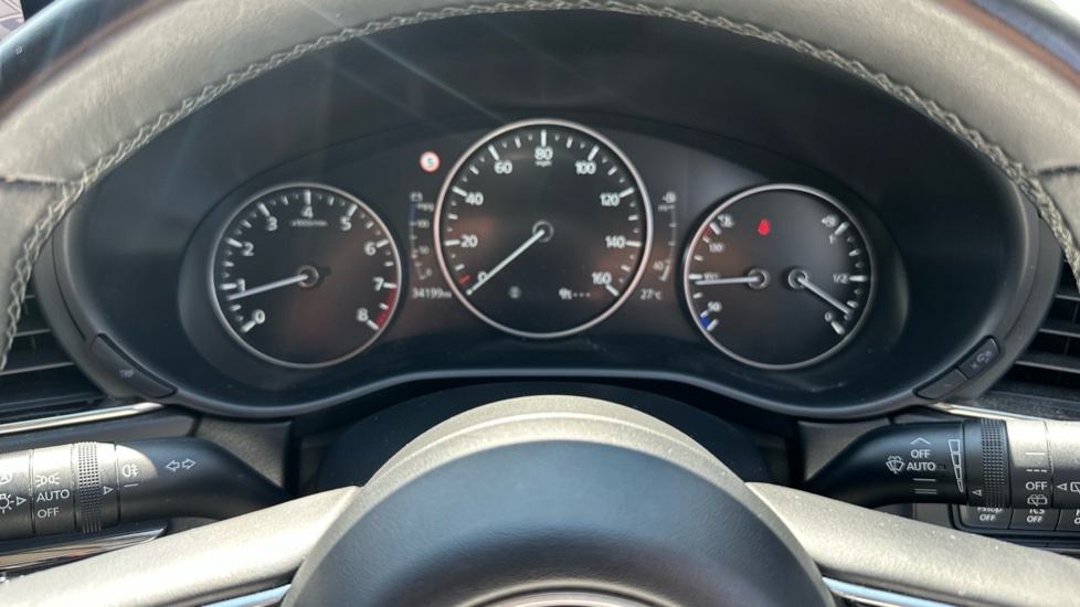Mazda CX-30 Se-l White #18
