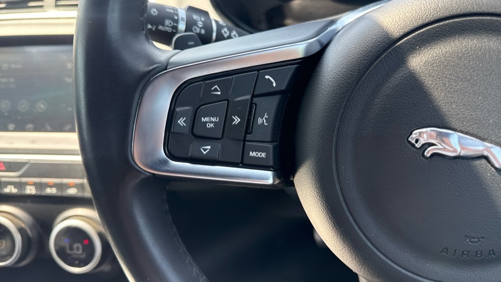 Jaguar E-Pace 2019 2.0 D180 R-dynamic Suv Awd Blue #29