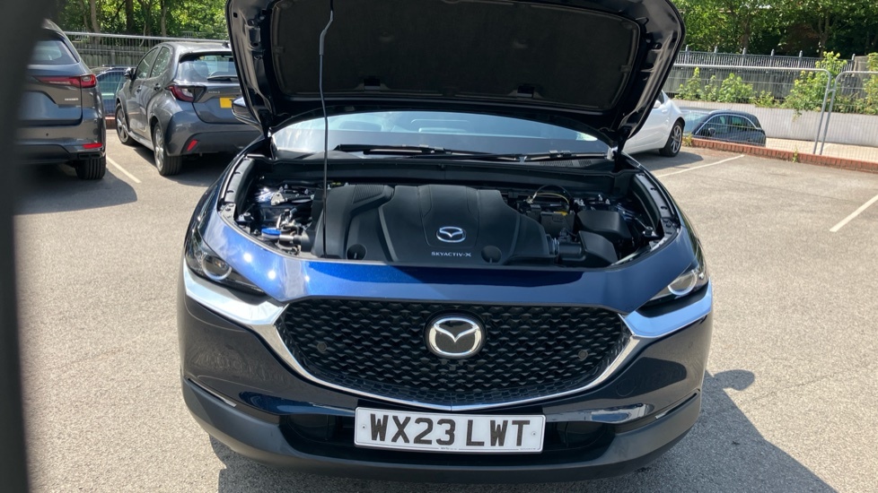 Mazda CX-30 Se-l Lux Red #8